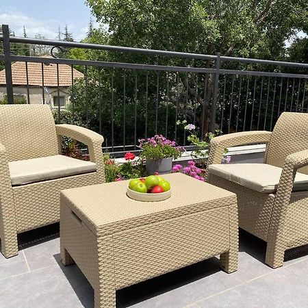 קומותיים ברמה Apartamento Sha'al Exterior foto